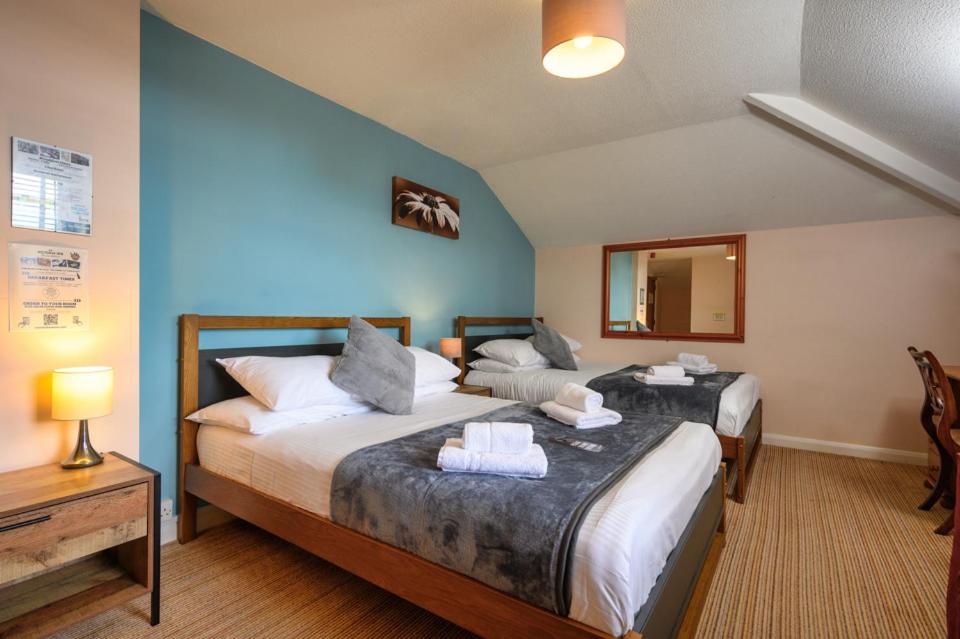 The Victoria Inn Труро Экстерьер фото