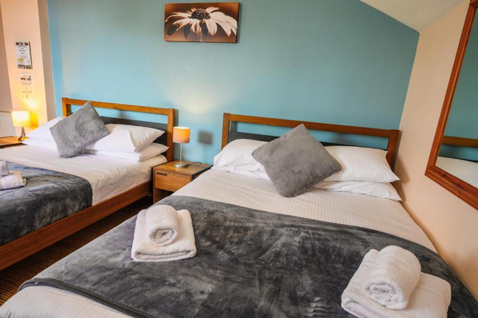 The Victoria Inn Труро Экстерьер фото
